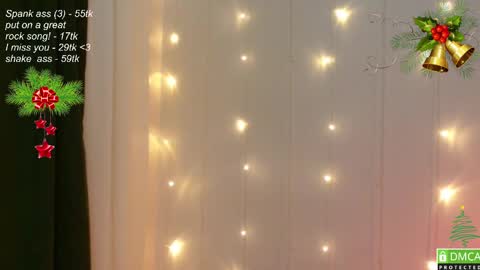 hey Im Leia and I love rock  online show from December 2024 04:48:01 PM