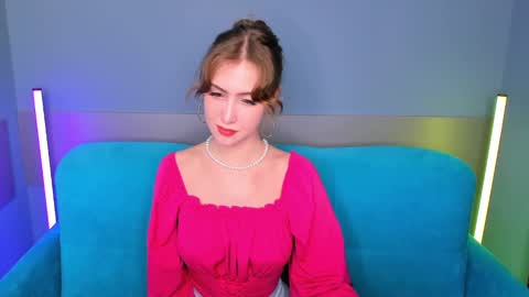 Snapshot of leiawow chatting on December 2024 08:33:01 AM leiawow online show from December 2024 08:33:01 AM