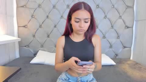 LEIGH ANGELS online show from February 2025 08:13:02 PM