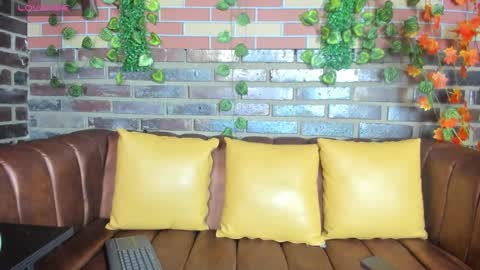 LEIGH ANGELS online show from February 2025 04:56:02 PM