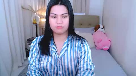 Cailey online show from November 2025 05:20:01 AM