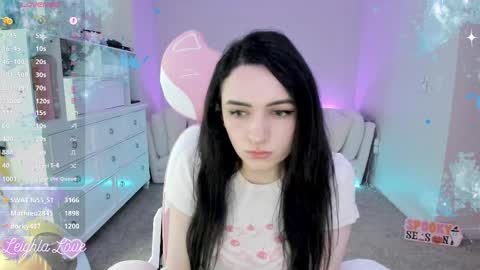 Leighla online show from September 2025 08:58:01 PM