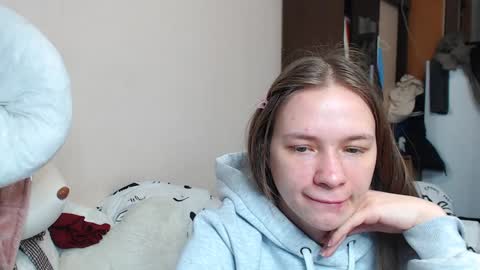 Snapshot of leila_bambi_ chatting on December 2024 12:11:02 AM leila_bambi_ online show from December 2024 12:11:02 AM