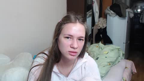 Snapshot of leila_bambi_ chatting on January 2025 05:54:02 PM leila_bambi_ online show from January 2025 05:54:02 PM