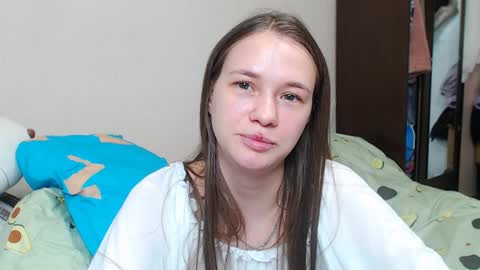 Snapshot of leila_bambi_ chatting on January 2025 01:31:02 AM leila_bambi_ online show from January 2025 01:31:02 AM