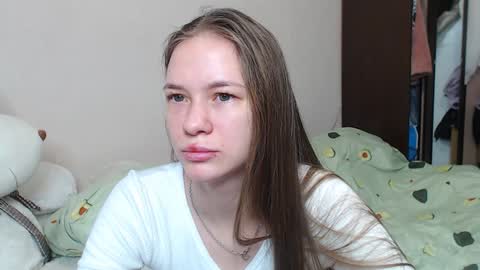 Snapshot of leila_bambi_ chatting on January 2025 06:31:01 PM leila_bambi_ online show from January 2025 06:31:01 PM