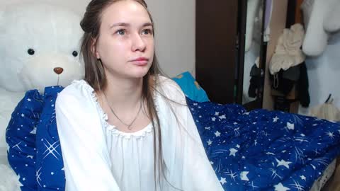 Snapshot of leila_bambi_ chatting on January 2025 12:26:01 AM leila_bambi_ online show from January 2025 12:26:01 AM