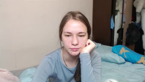 Snapshot of leila_bambi_ chatting on February 2025 09:59:01 PM leila_bambi_ online show from February 2025 09:59:01 PM