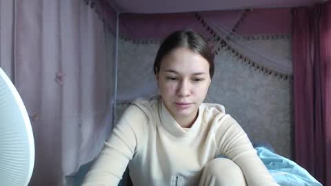 Snapshot of leila_bambi_ chatting on December 2025 02:02:02 PM leila_bambi_ online show from December 2025 02:02:02 PM