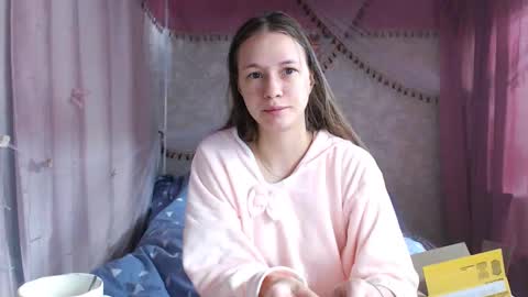 Snapshot of leila_bambi_ chatting on January 2026 09:04:02 AM leila_bambi_ online show from January 2026 09:04:02 AM