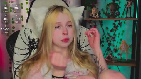 Snapshot of leiladwight chatting on February 2026 02:37:02 PM Leila online show from February 2026 02:37:02 PM