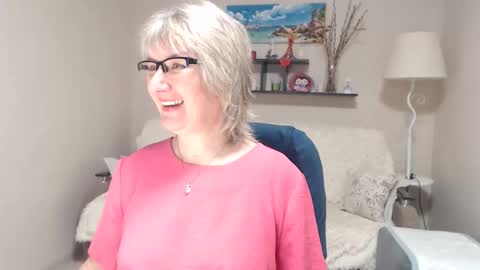 Snapshot of leilamays chatting on February 2026 05:45:01 AM Leila Kinky online show from February 2026 05:45:01 AM