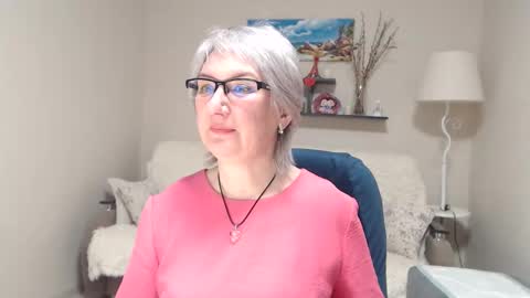 Snapshot of leilamays chatting on February 2026 07:37:01 AM Leila Kinky online show from February 2026 07:37:01 AM