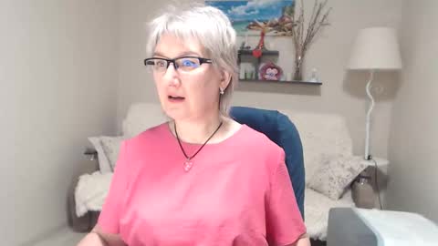 Snapshot of leilamays chatting on February 2026 02:34:02 AM Leila Kinky online show from February 2026 02:34:02 AM