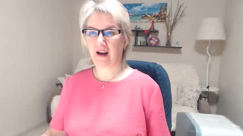 Snapshot of leilamays chatting on February 2026 03:38:02 AM Leila Kinky online show from February 2026 03:38:02 AM