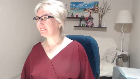 Snapshot of leilamays chatting on March 2026 04:40:02 AM Leila Kinky online show from March 2026 04:40:02 AM