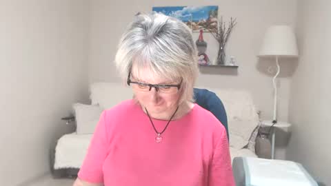Snapshot of leilamays chatting on June 2026 10:26:01 AM Leila Kinky online show from June 2026 10:26:01 AM