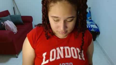 leilaprettysex online show from April 2026 12:33:01 PM