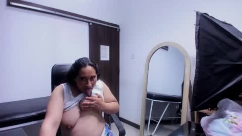 Leila online show from March 2026 11:14:01 AM