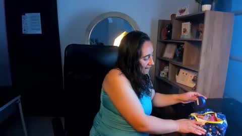 Leila online show from June 2026 11:34:01 AM