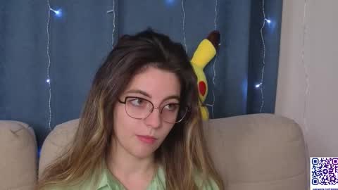 Alexandria online show from November 2025 08:51:01 PM