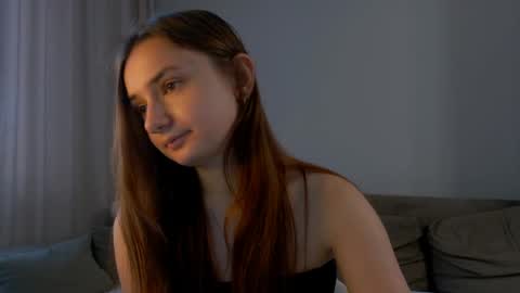 Lelia online show from June 2026 02:06:01 AM