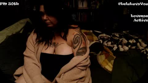 Snapshot of leluluvsyou chatting on December 2024 07:49:02 AM Lelu Fallas online show from December 2024 07:49:02 AM