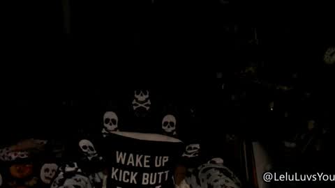 Snapshot of leluluvsyou chatting on November 2025 05:42:01 AM Lelu Fallas online show from November 2025 05:42:01 AM