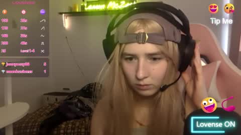 lemonmczesty online show from May 2026 05:52:02 PM