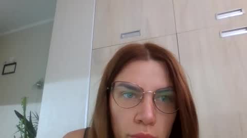 lena6122000 online show from October 2025 10:54:02 AM