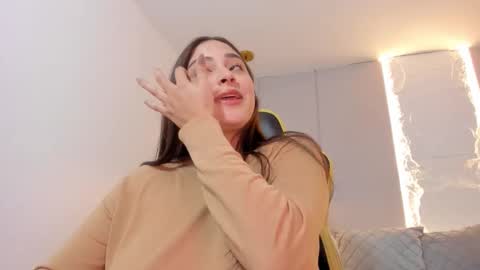 Snapshot of lena_jhons chatting on November 2025 07:49:02 PM lena_jhons online show from November 2025 07:49:02 PM