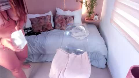 Lena Paul online show from February 2026 02:24:02 PM