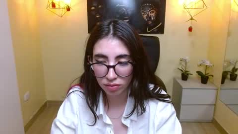 Lena online show from February 2025 10:17:02 PM