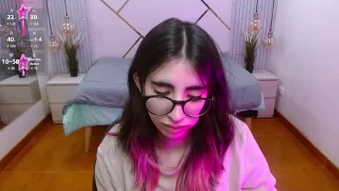 Lena online show from December 2025 05:54:02 PM