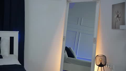 Lena online show from October 2025 01:46:02 PM