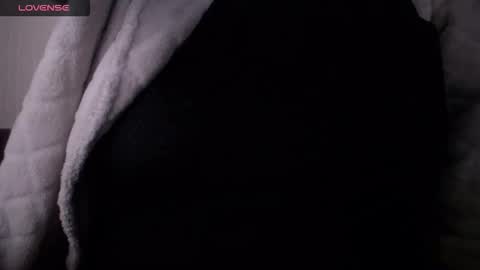 lenagolden online show from March 2026 03:28:02 PM