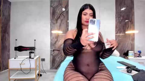 Lenathompson online show from March 2025 03:53:02 AM