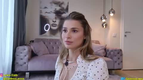 Snapshot of lenna_godess chatting on June 2026 04:28:01 AM Lenna Goddess online show from June 2026 04:28:01 AM