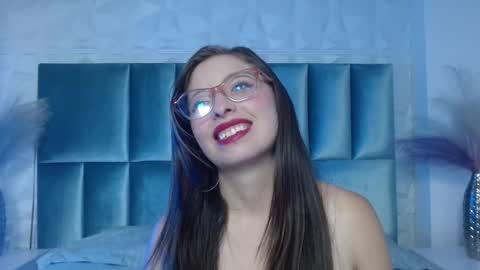 Lenna  online show from May 2026 03:07:02 PM