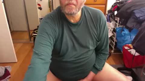 Snapshot of lennyfife chatting on September 2025 12:43:01 AM Pussylicker online show from September 2025 12:43:01 AM