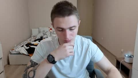 Snapshot of leo__miller chatting on May 2026 05:08:01 PM LEO online show from May 2026 05:08:01 PM
