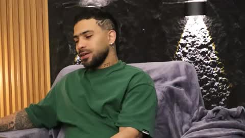 Leo  Diaz online show from February 2026 02:38:01 AM