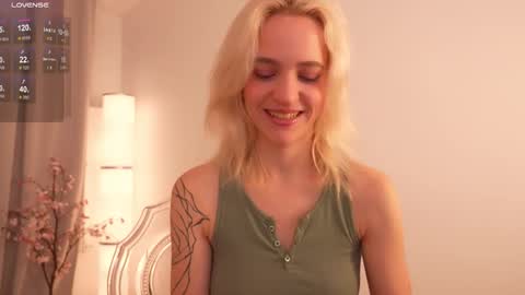  Ashly  online show from November 2025 09:40:01 AM