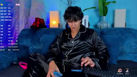 Snapshot of leo_savage_ chatting on December 2025 03:55:01 AM Leo online show from December 2025 03:55:01 AM