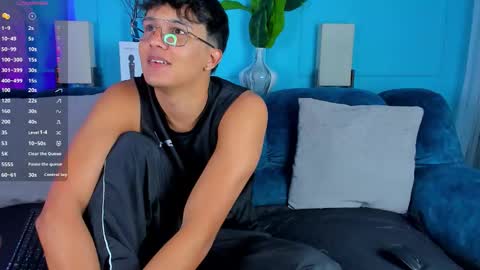 Snapshot of leo_savage_ chatting on January 2026 03:01:02 AM Leo online show from January 2026 03:01:02 AM