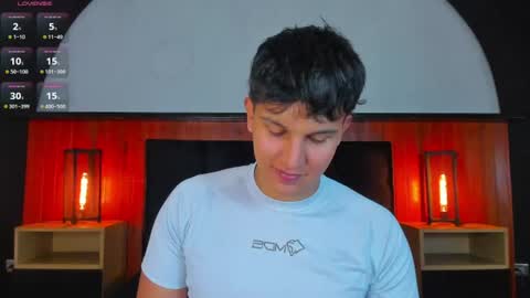 Snapshot of leo_savage_ chatting on July 2026 04:51:01 AM Leo online show from July 2026 04:51:01 AM