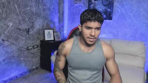 Snapshot of leo_taro chatting on October 2025 11:27:01 PM Leo independent model online show from October 2025 11:27:01 PM