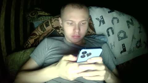 leo_timm online show from October 2025 11:25:01 PM