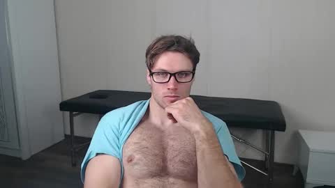 leoackerman online show from October 2025 02:42:02 PM