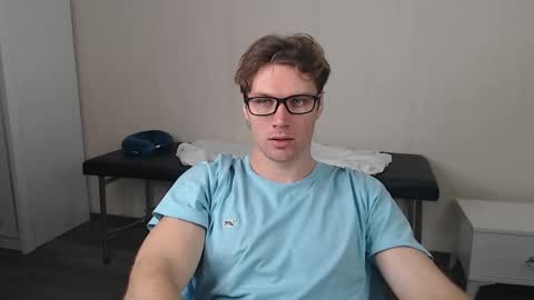 leoackerman online show from November 2025 03:24:01 PM